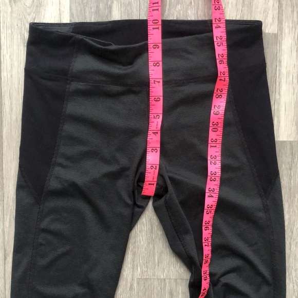 UnderArmour leggings - Picture 5 of 5